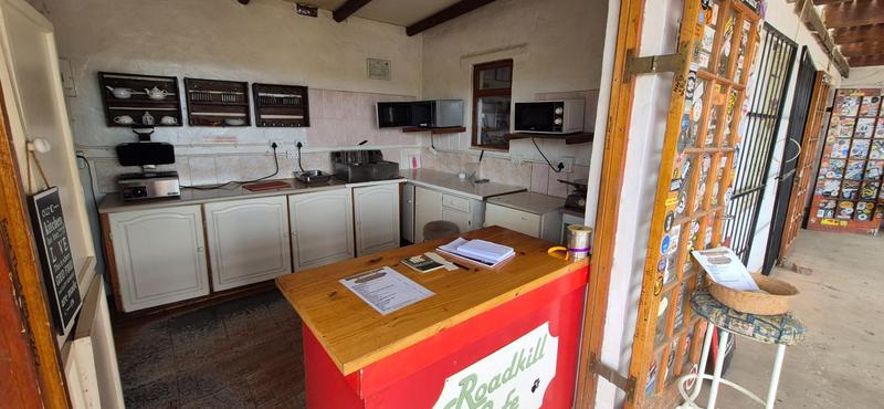 6 Bedroom Property for Sale in Barrydale Western Cape